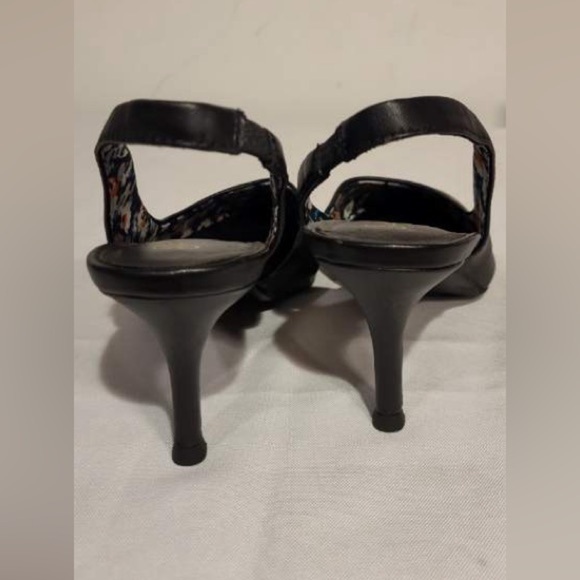 Anthropologie Seychelles Black Brooklyn Slingback Heels 7.5 - Picture 5 of 5